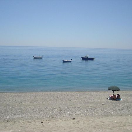 B&B Nereidi Melito Di Porto Salvo Dış mekan fotoğraf